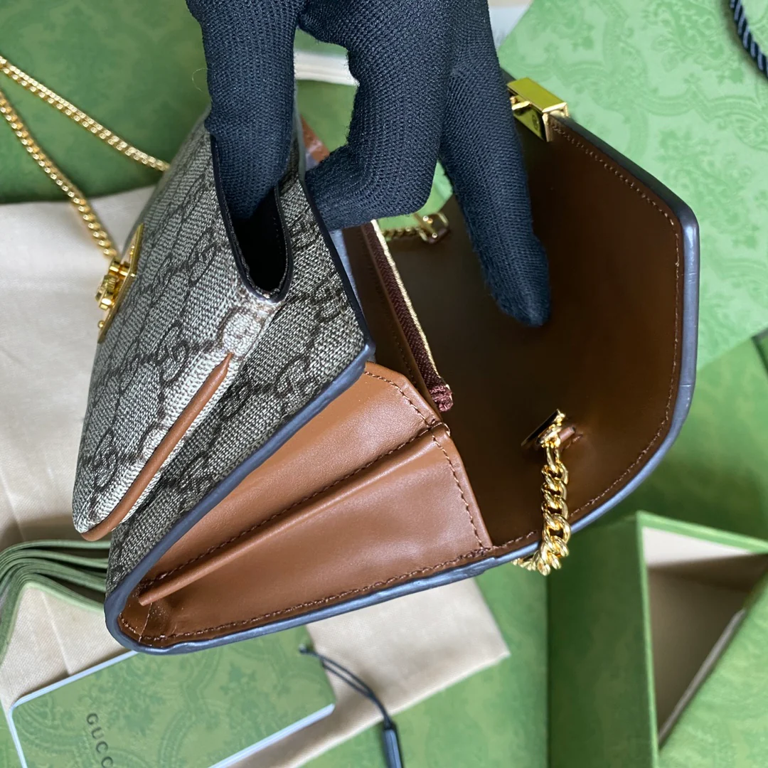 Сумка Gucci с цепочкой и замком - Длинный кошелек - 1 шт.