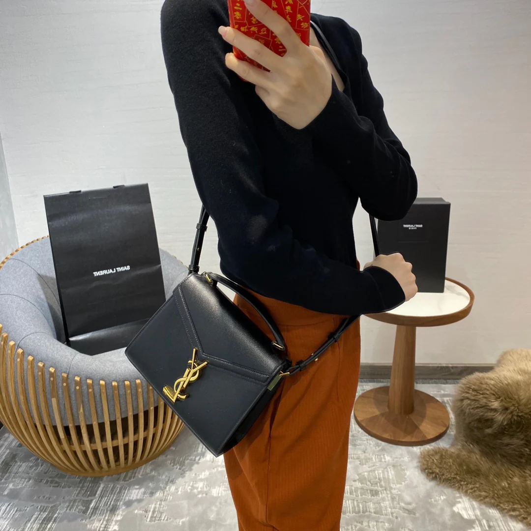 YSL Cassandra - Демонстрация тела - 3