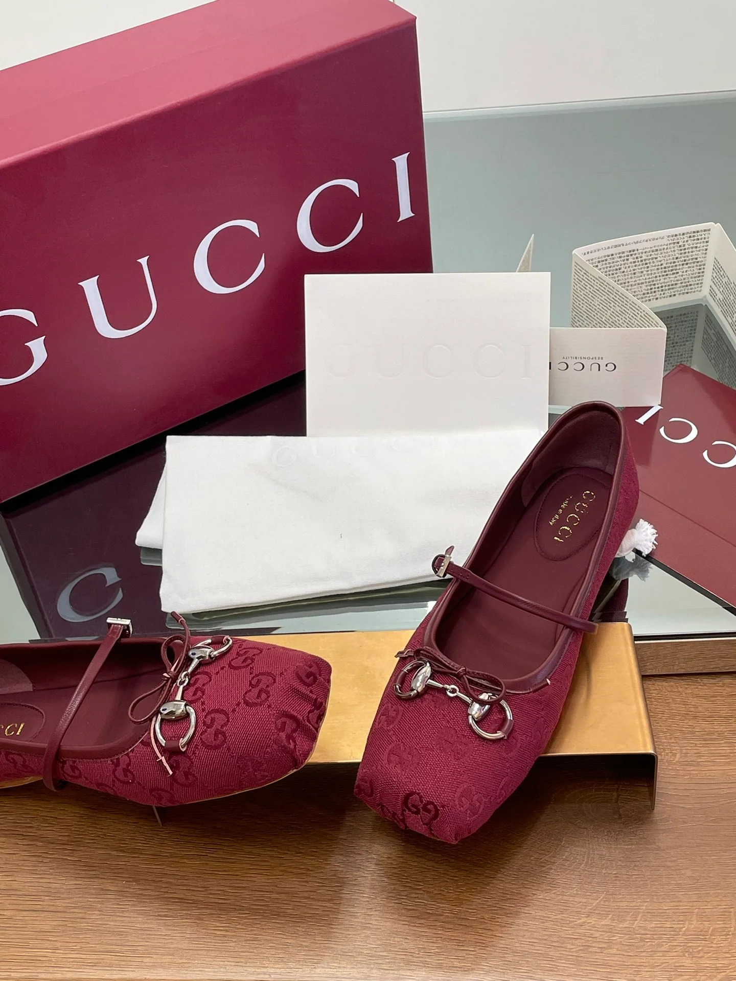 Балетки Gucci 2024 - красные