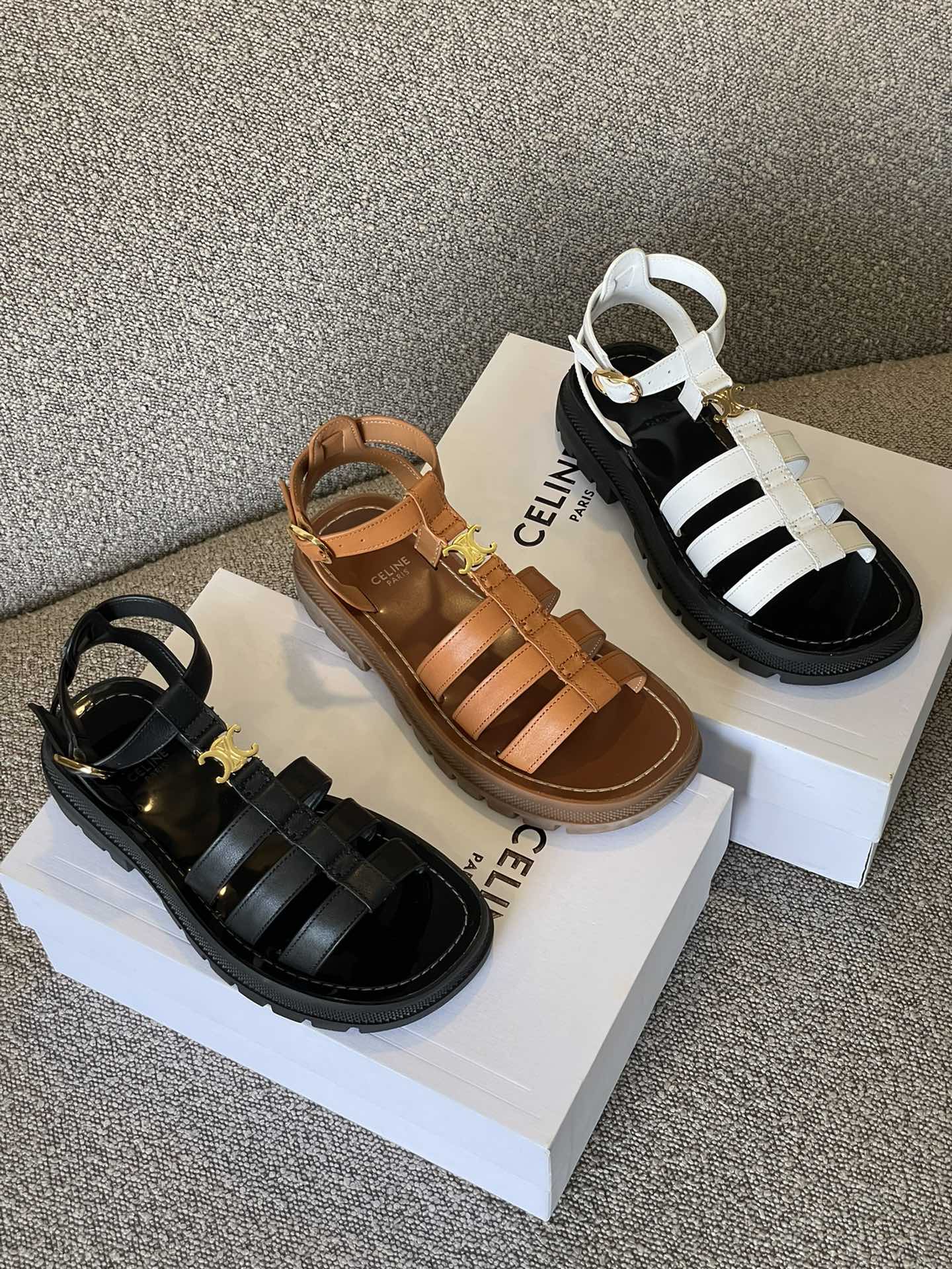 Коллекция сандалий Celine