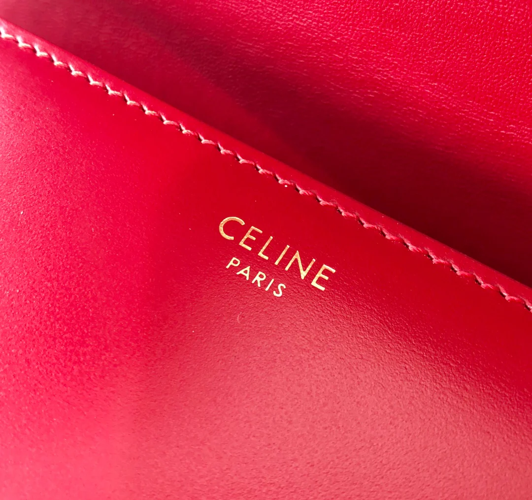 телячья кожа Celine Triomphe Medium