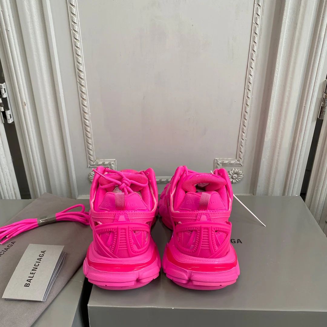 Кроссовки Balenciaga Track 2 Retro Chunky Shoes - персиково-розовые