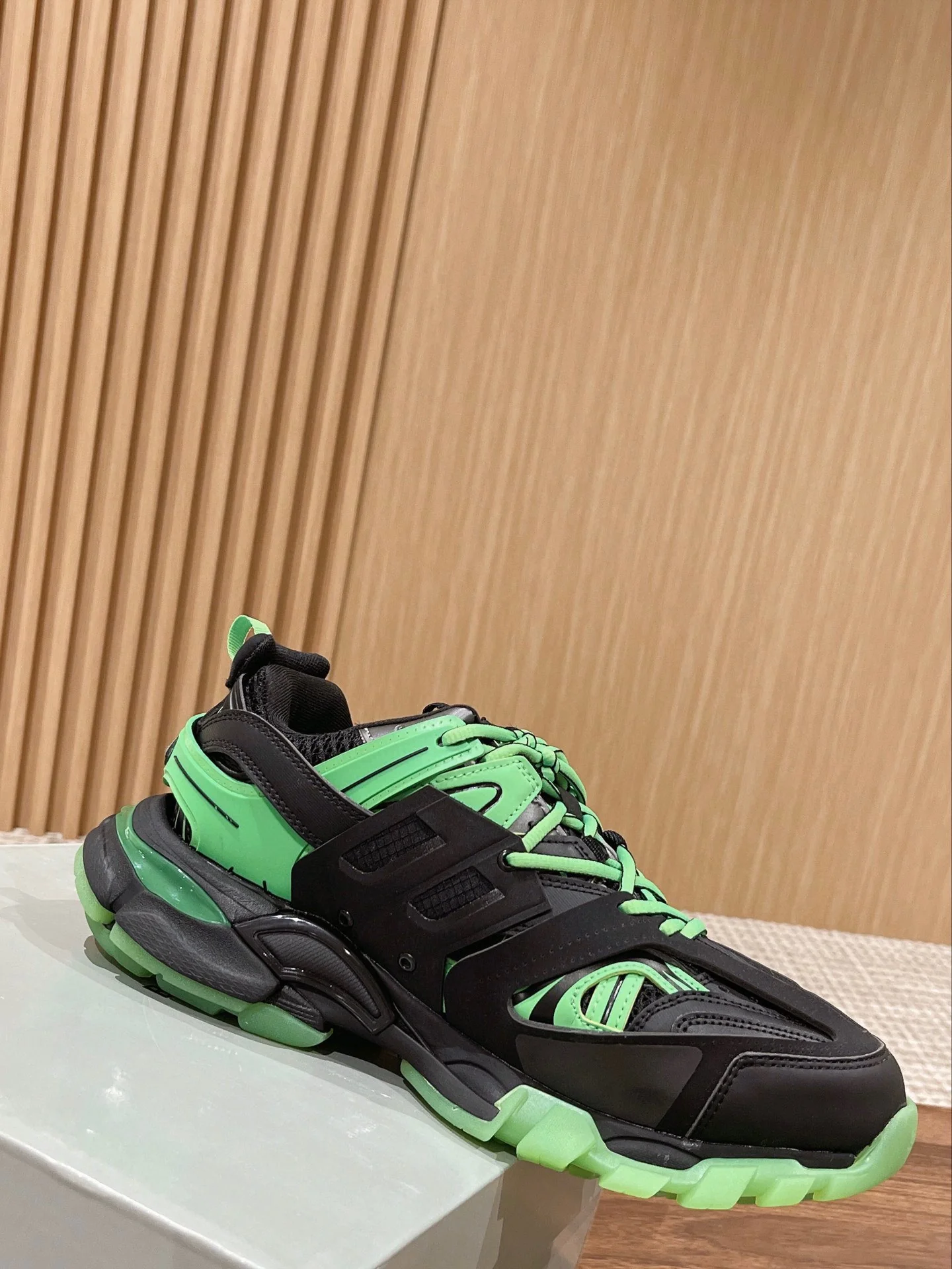 Кроссовки Balenciaga Track 3.0 (3-го поколения) Chunk - Унисекс - Черные - 1