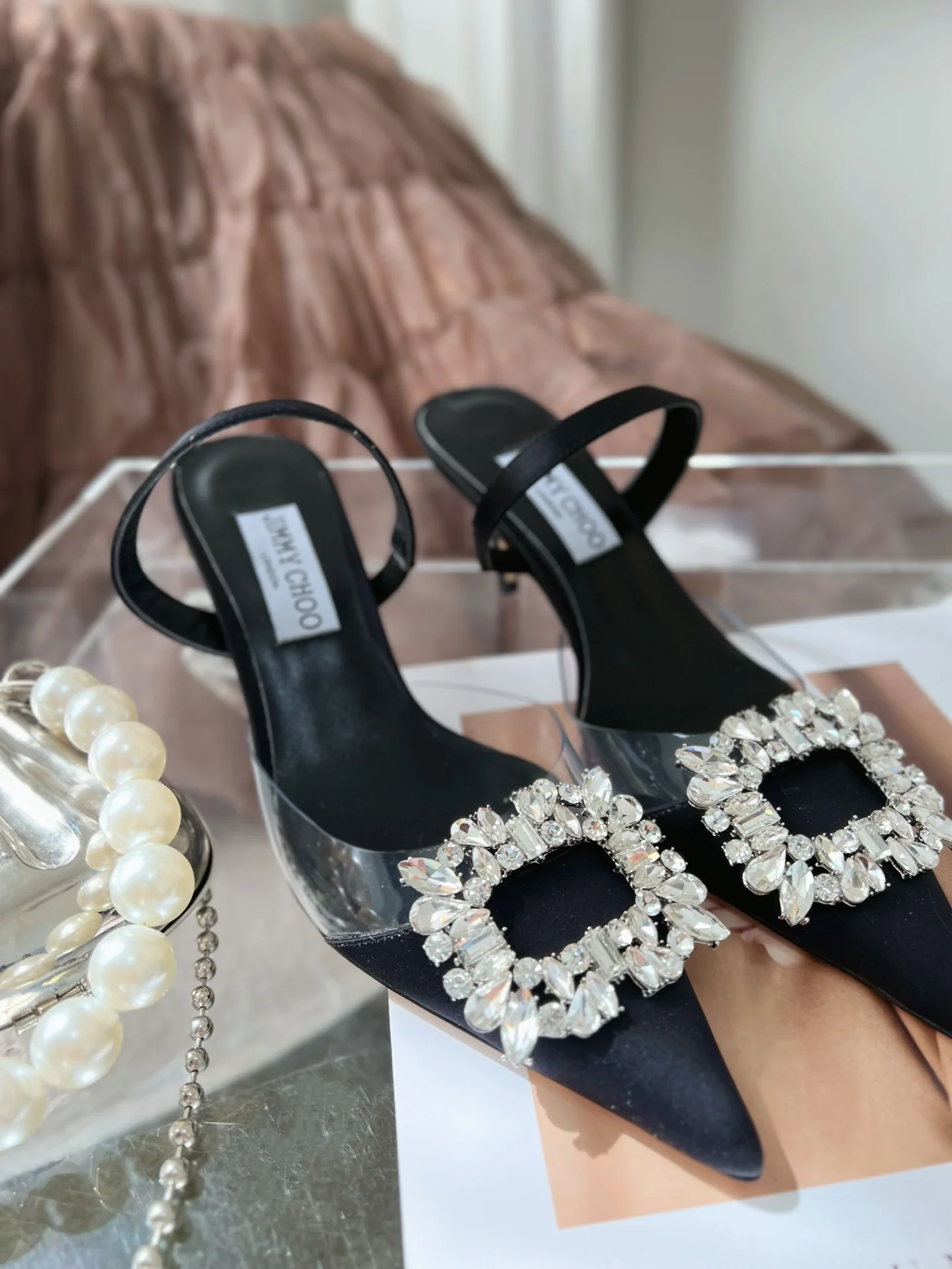 Босоножки на шпильке Jimmy Goddess Series с бриллиантовой пряжкой - черные