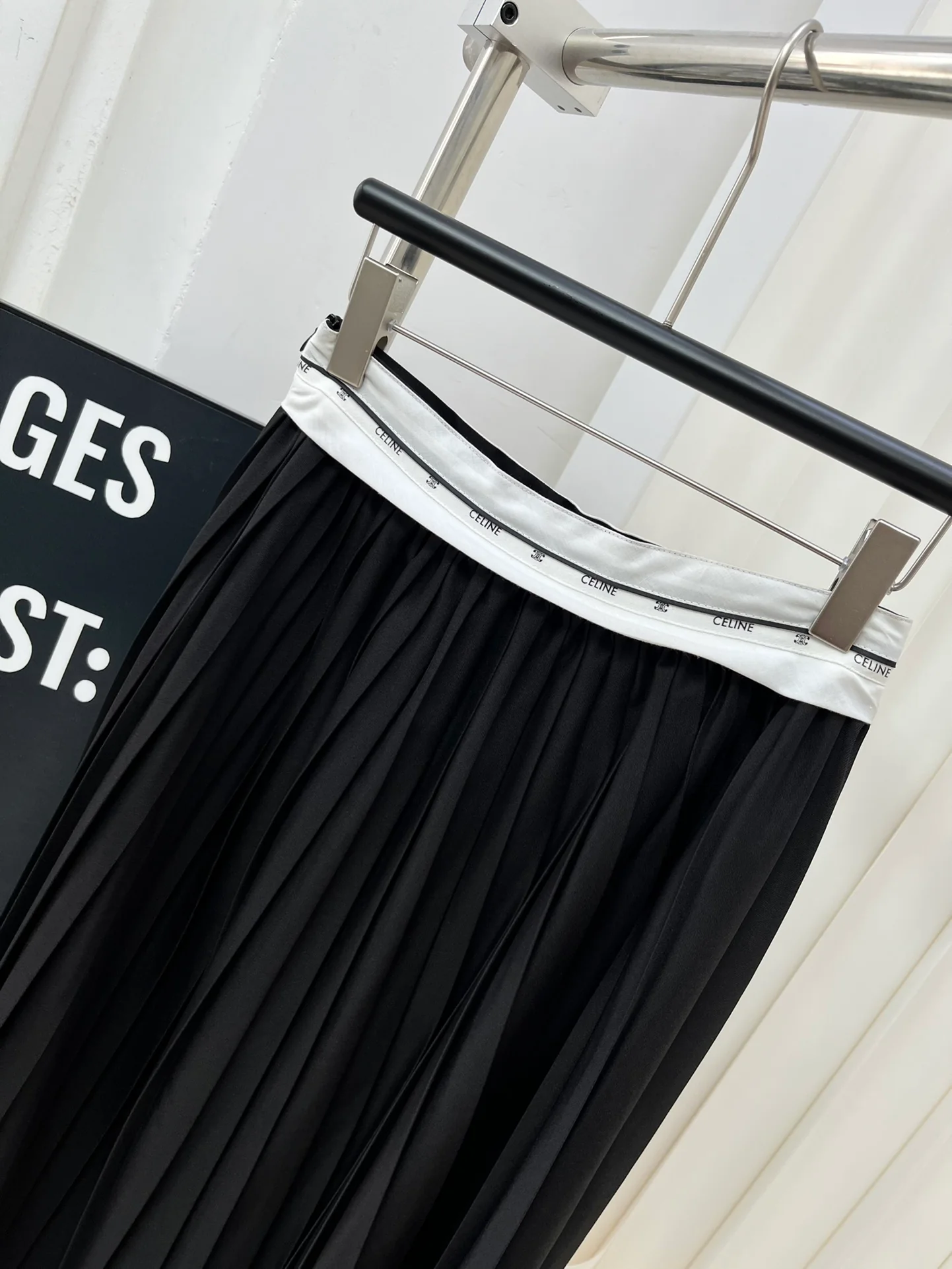 Плиссированная юбка-миди А-силуэт Celine 2403 ручной работы - черная