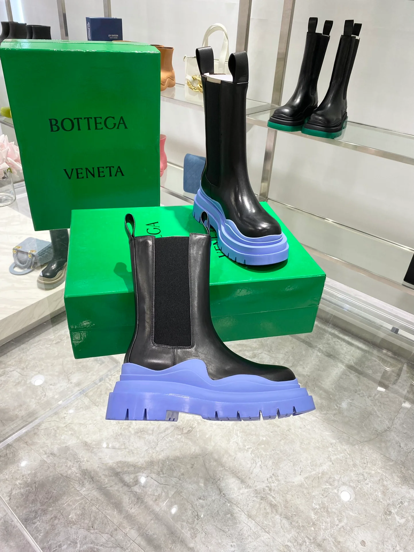 Ботинки на платформе BV Baby Blue до середины икры