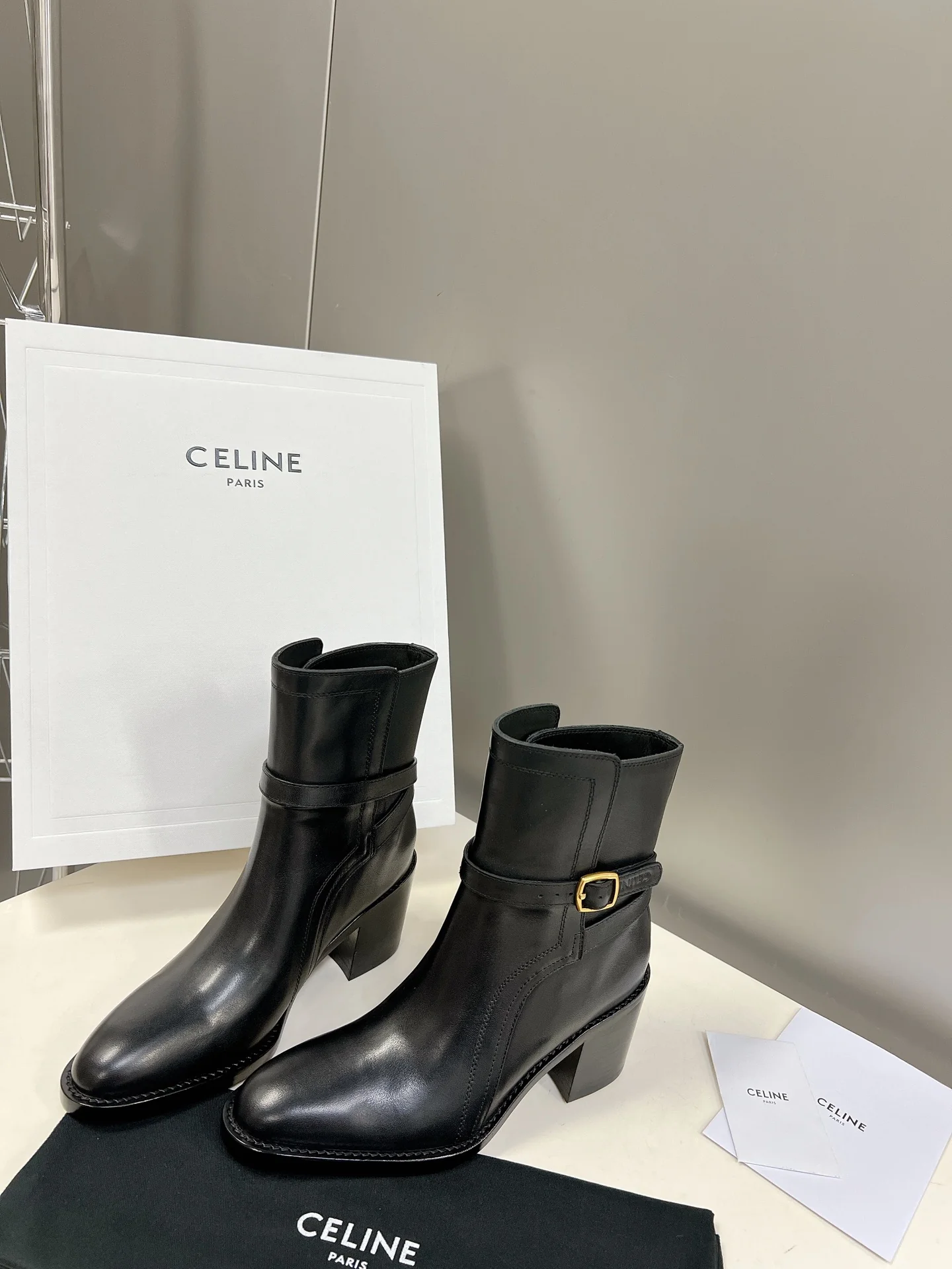 Новые сапоги Celine 2022 года - размеры 35-39-40 (изготовлены на заказ)