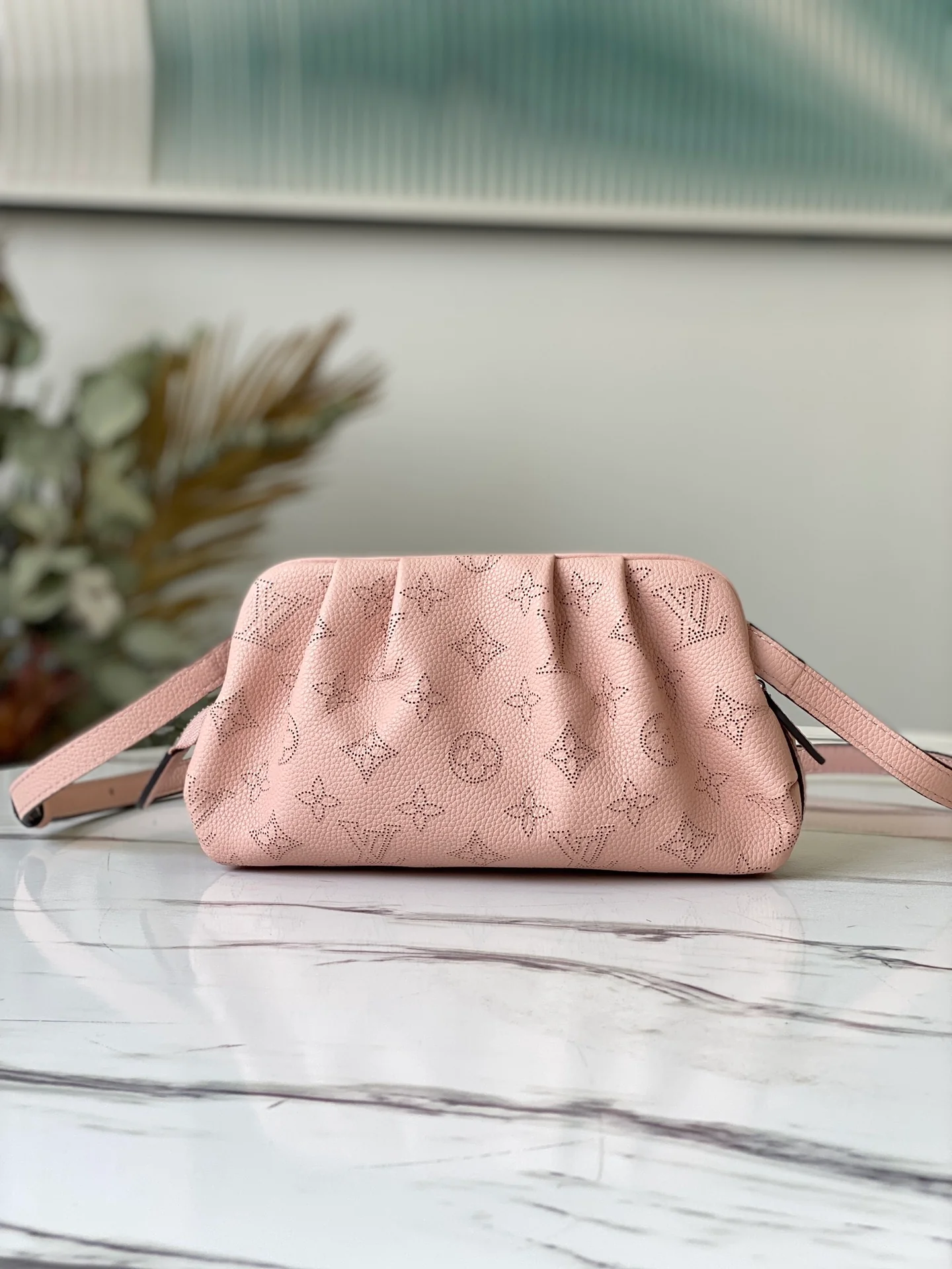 lv-m80092-scala-mini handbag