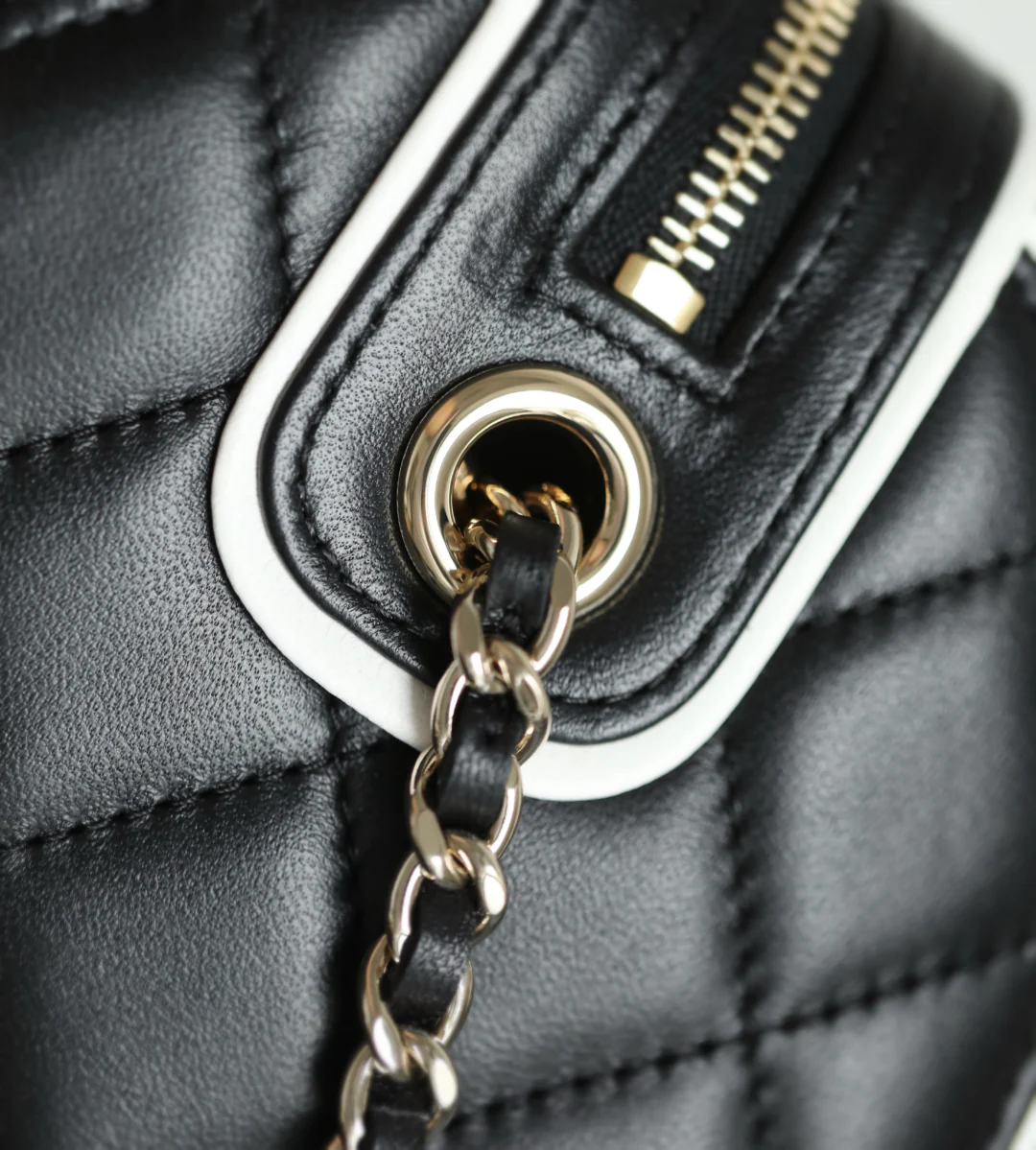 Мини-шар для боулинга из овечьей кожи, весенне-летний, 25 пенсов, с черно-белыми краями.