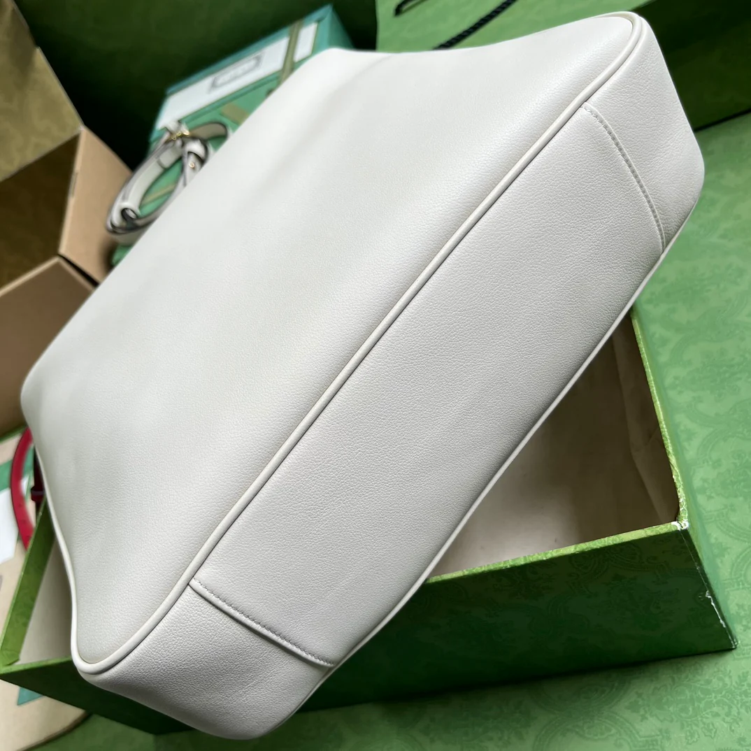 Большая сумка Gucci Diana через плечо - белая