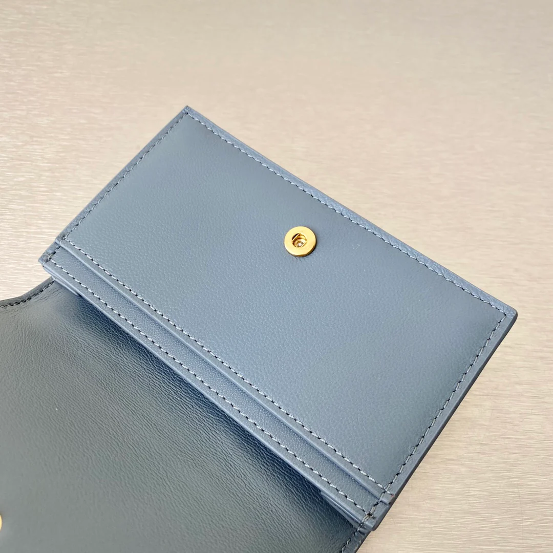 BV- 大格翻盖卡包 小羊皮 12.2×7.5×2.5cm