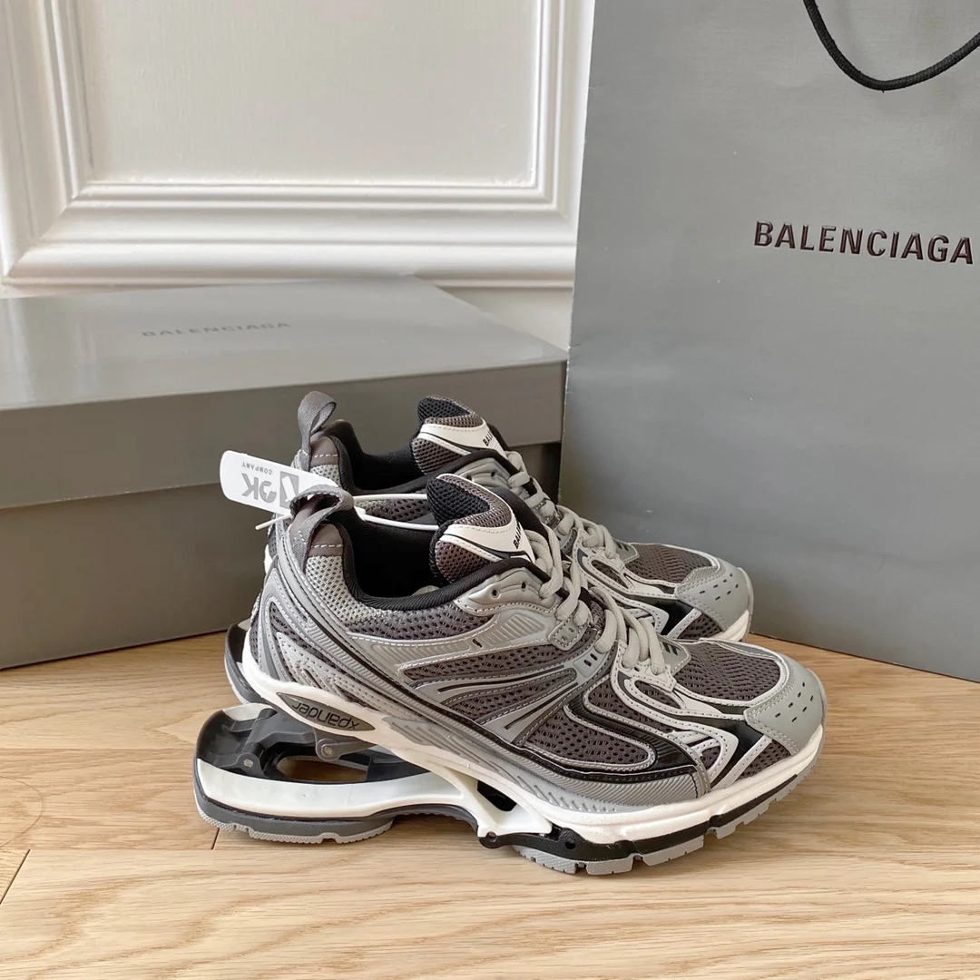 Кроссовки Balenciaga Retro Spring-Style Dad Shoes - серые