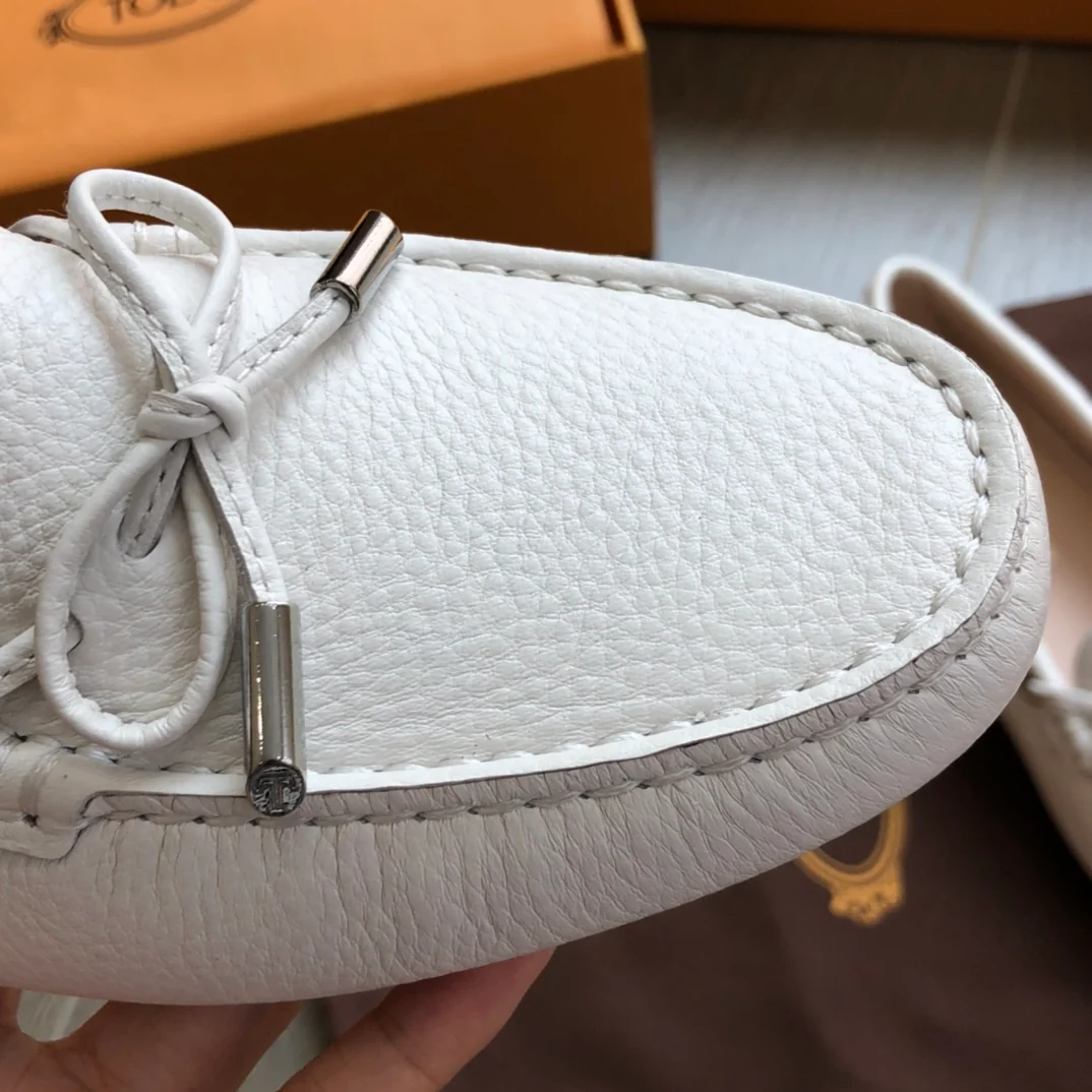 Tods - Лоферы с бабочкой - Туфли без шнурков - 10