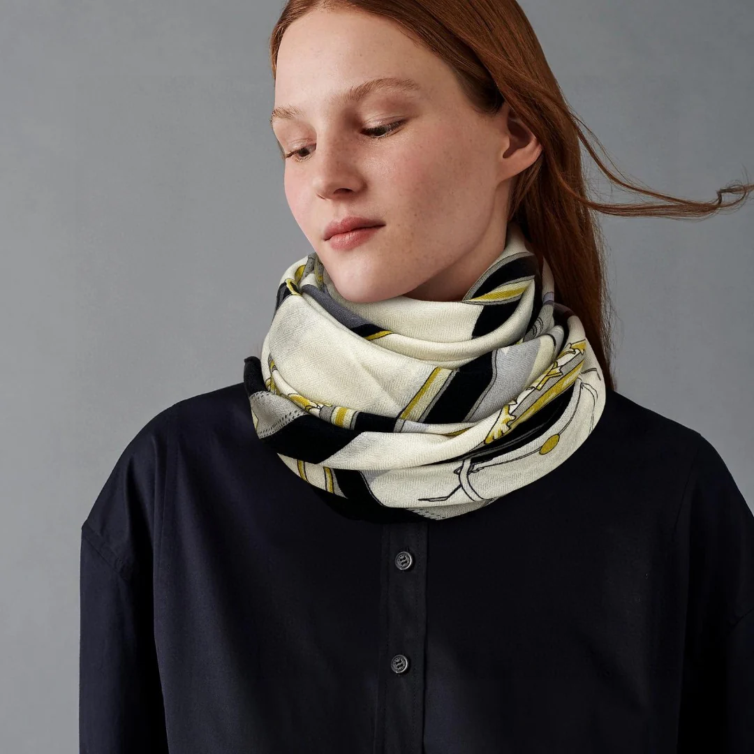 Шарф-платок Hermes Liberty Wheel Square Scarf - 140 см - 70% кашемир - 30% шелк - 1 шт.