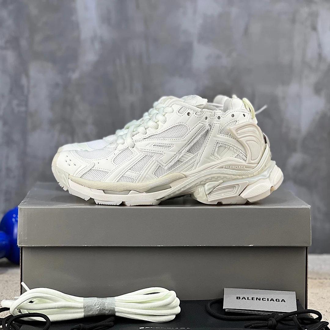 Кроссовки Balenciaga Runner - Унисекс - Белые - 1
