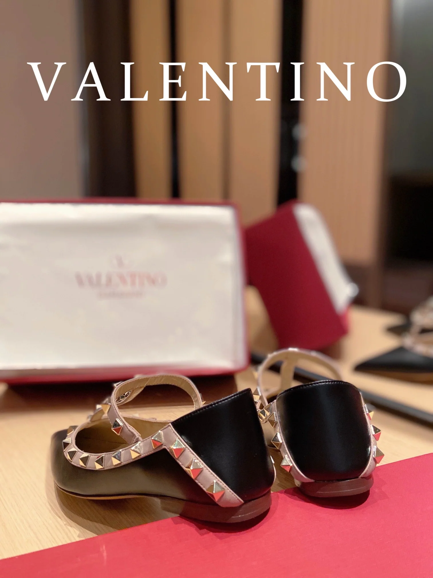 балетки Valentino с острым носком