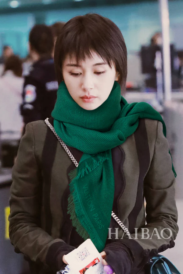 Шарф с монограммой LV - 140 см - шелк и шерсть - зеленый