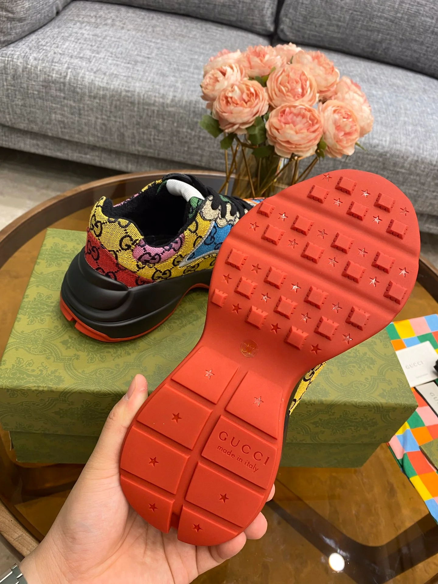 Массивные кроссовки Gucci - унисекс - 20