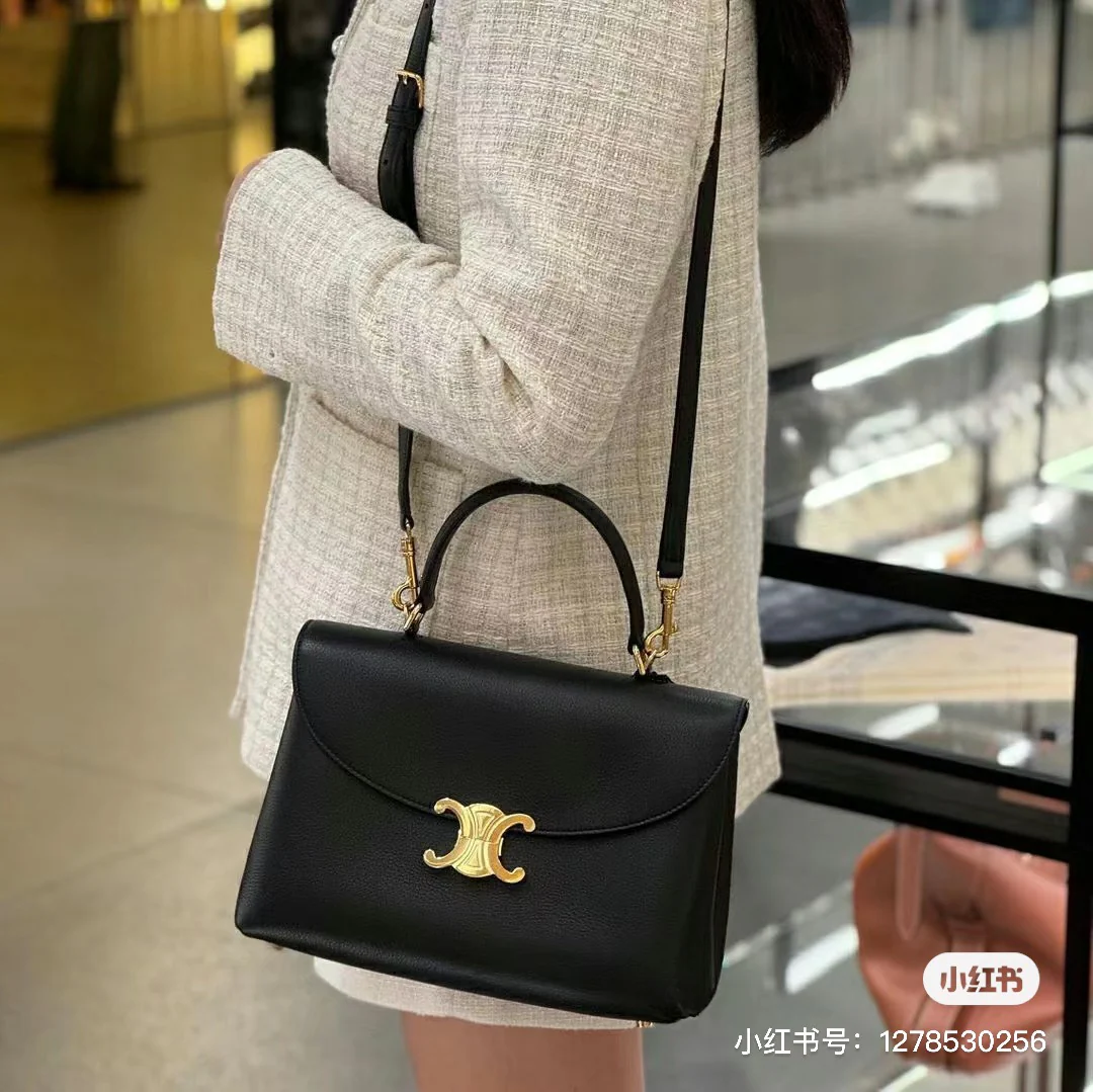 Сумка Celine Nino среднего размера из мягкой телячьей кожи — черная.