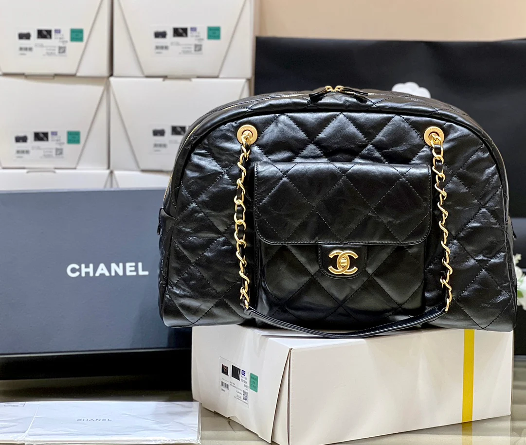 Большая сумка Chanel Bowling Bag (на одно плечо) - черная