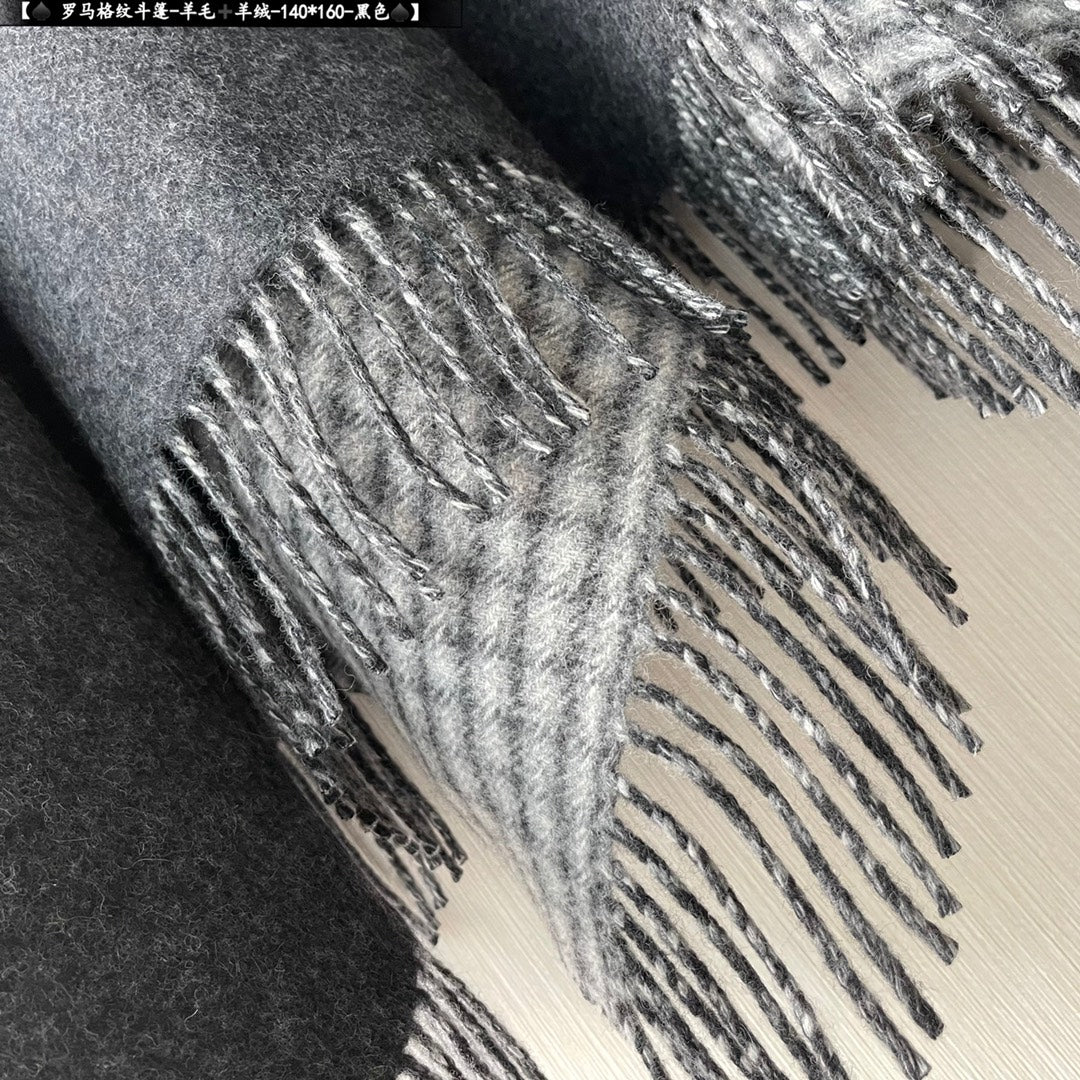 Fendi - Двусторонняя накидка в римскую клетку - 140-160 см - с бахромой - 75 см - шерсть 25 см - кашемир - черный - бежевый