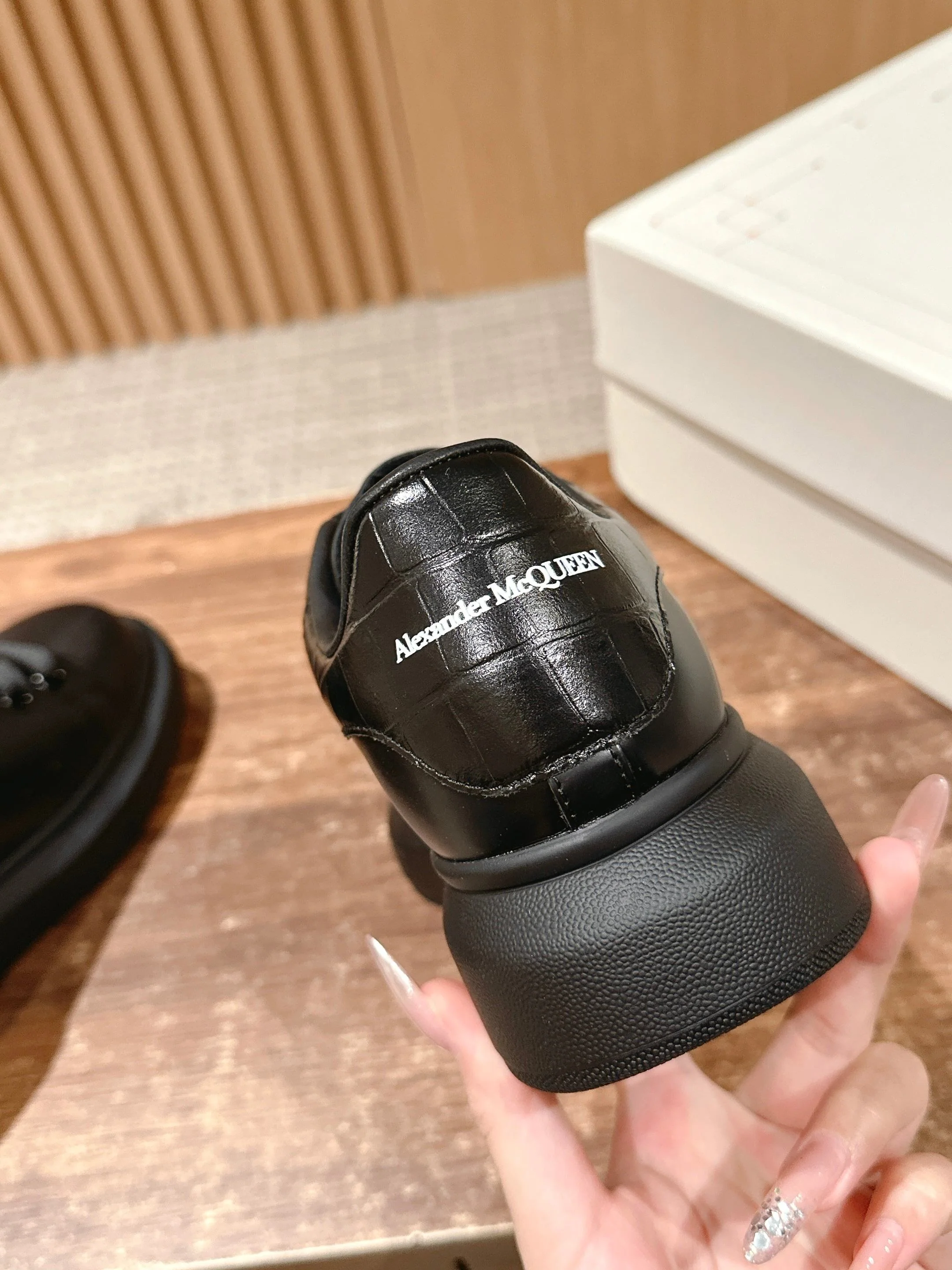 McQueen - Повседневные туфли - Черные