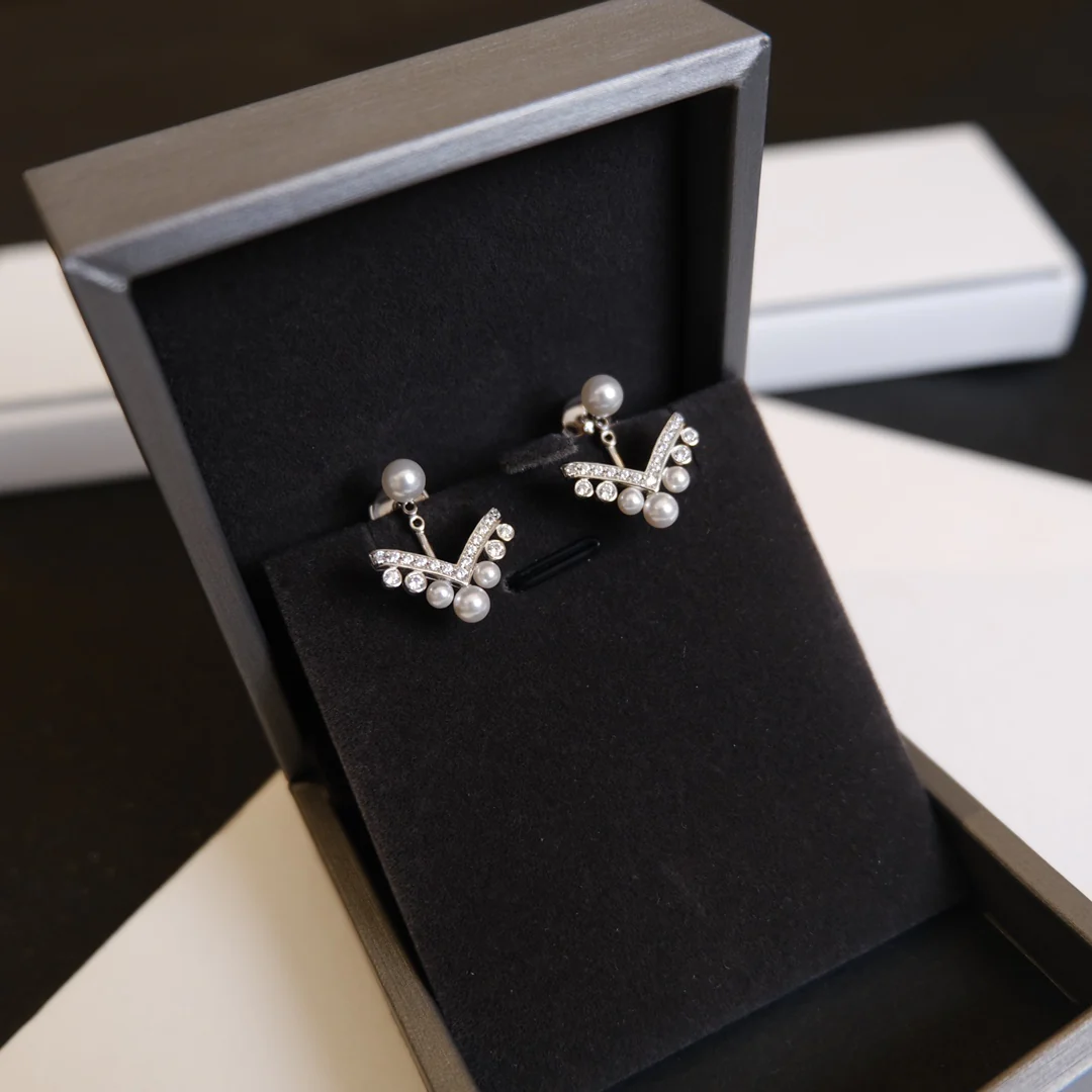 Серьги Chaumet 013