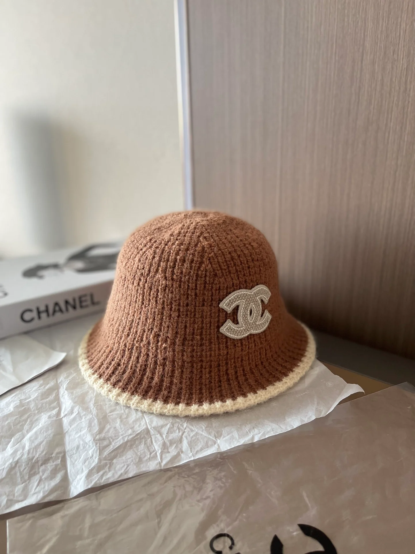 Chanel - Шерстяная панама - Коричневая