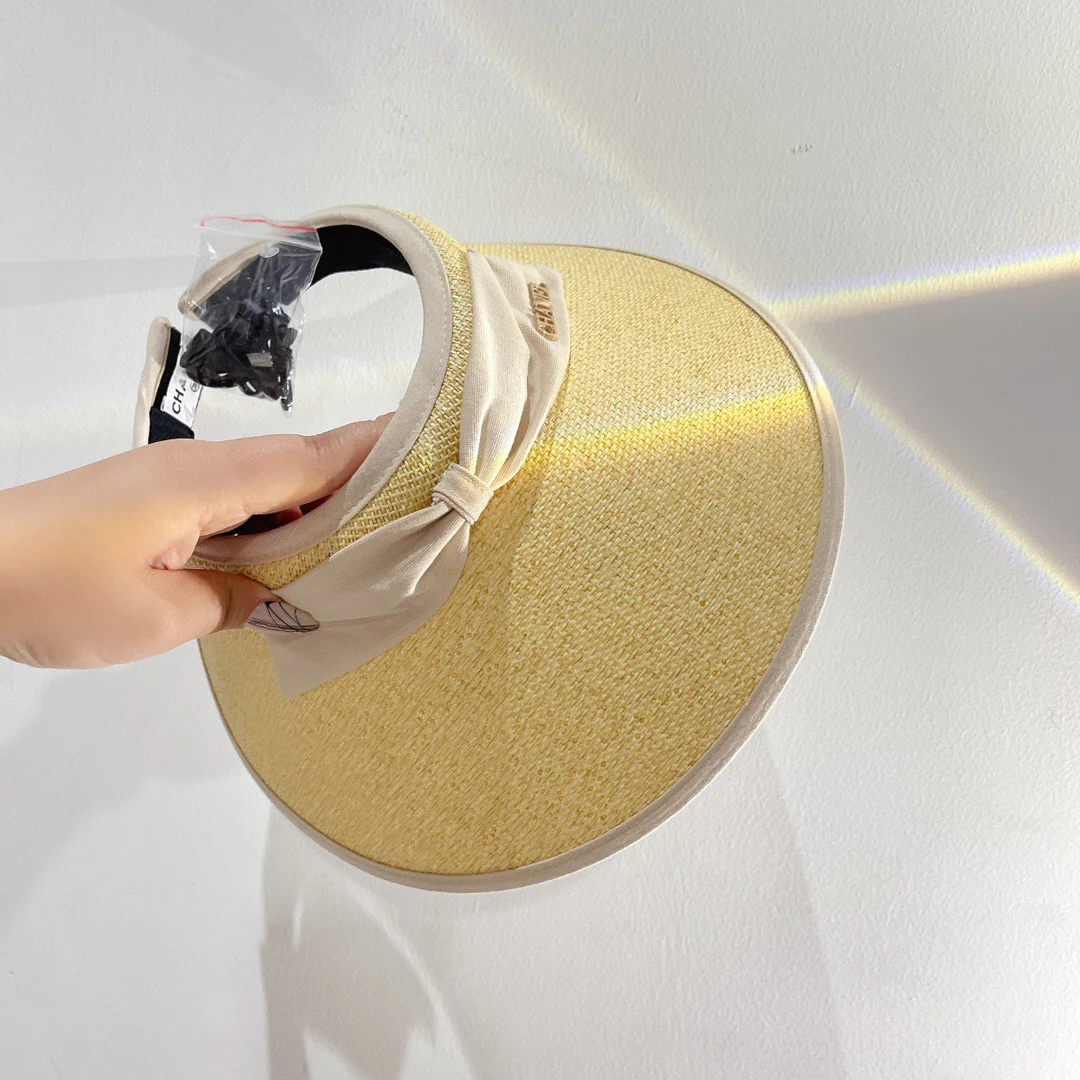 Соломенная шляпа Chanel 2022 с открытым верхом - 1 шт.