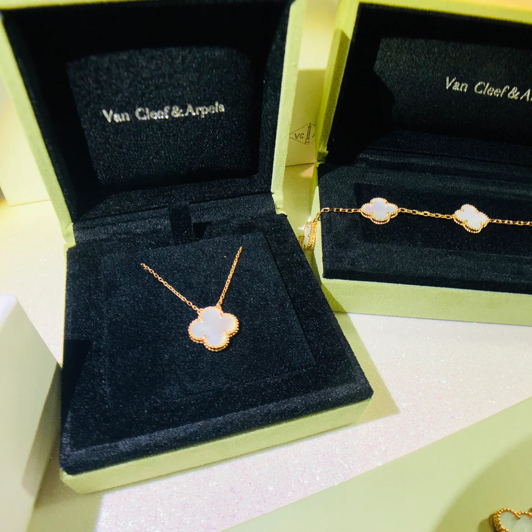 Браслет VCA - 4