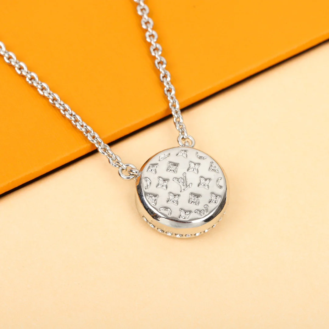 LV-Ожерелье 055