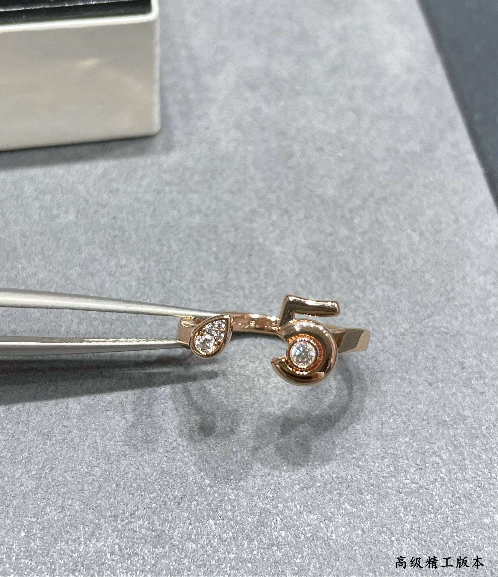 Кольцо Chanel 044