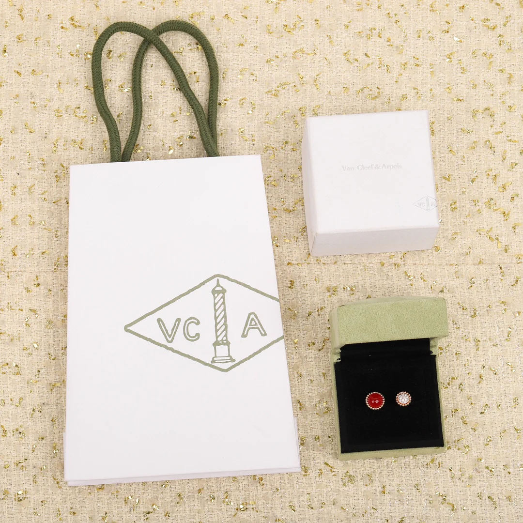 Ван Век - Кольцо 017