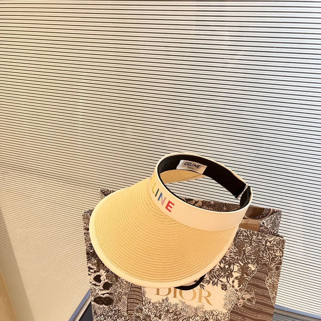 Солнцезащитная шляпа Celine - 1