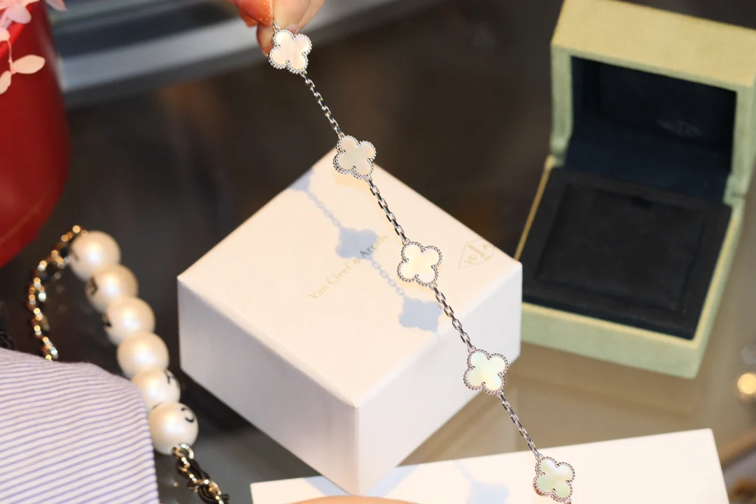 Van Vek - Браслет 080