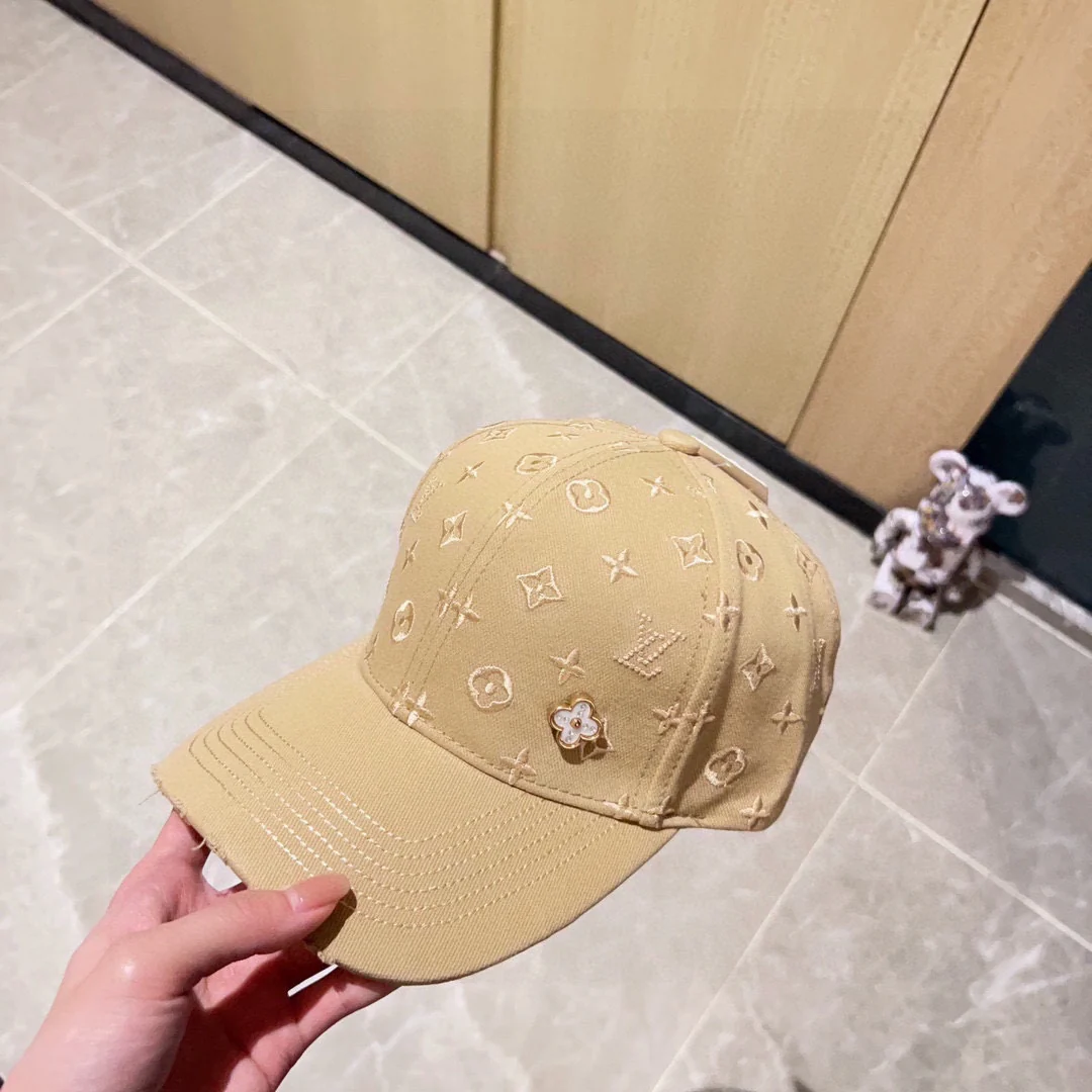 Новая бейсболка LV 2023 с вышитой монограммой, желтая.
