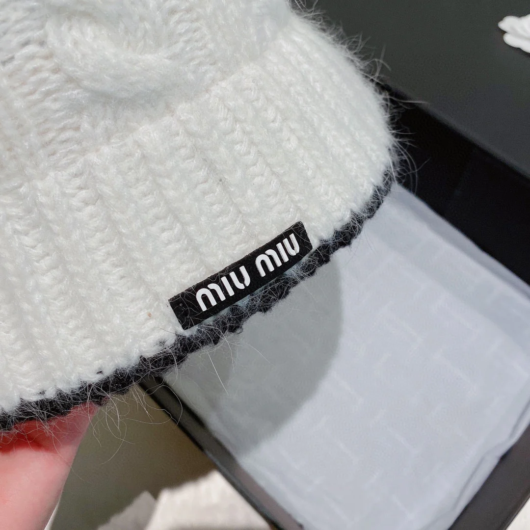 Miu Miu - Шерстяная рыбацкая шляпа - Белая