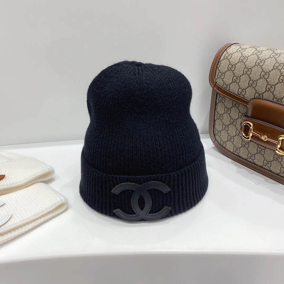 Chanel - Вязаная шапка-бини - Рекомендовано инфлюенсерами - Черная