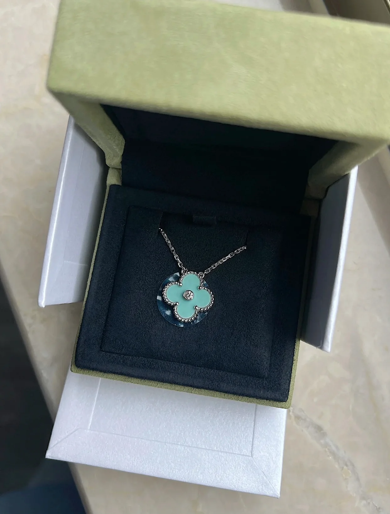 Van Ville - Колье 073