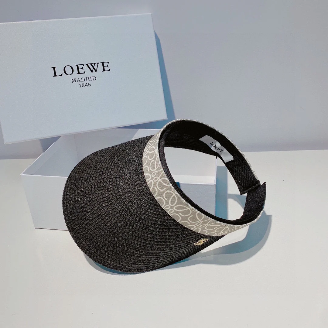 Lolwei - Солнцезащитная шляпа-повязка с монограммой и металлической биркой