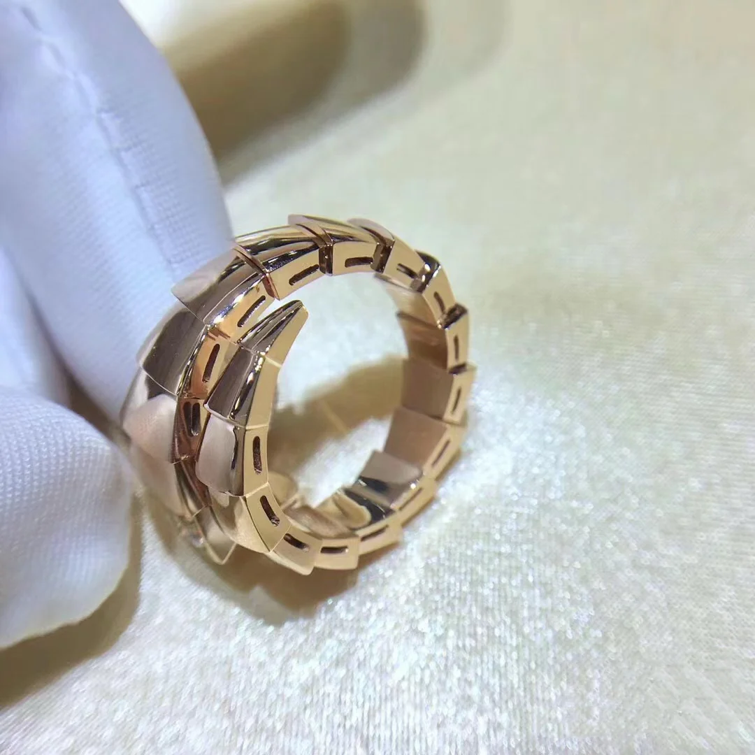 Кольцо Bvlgari 024