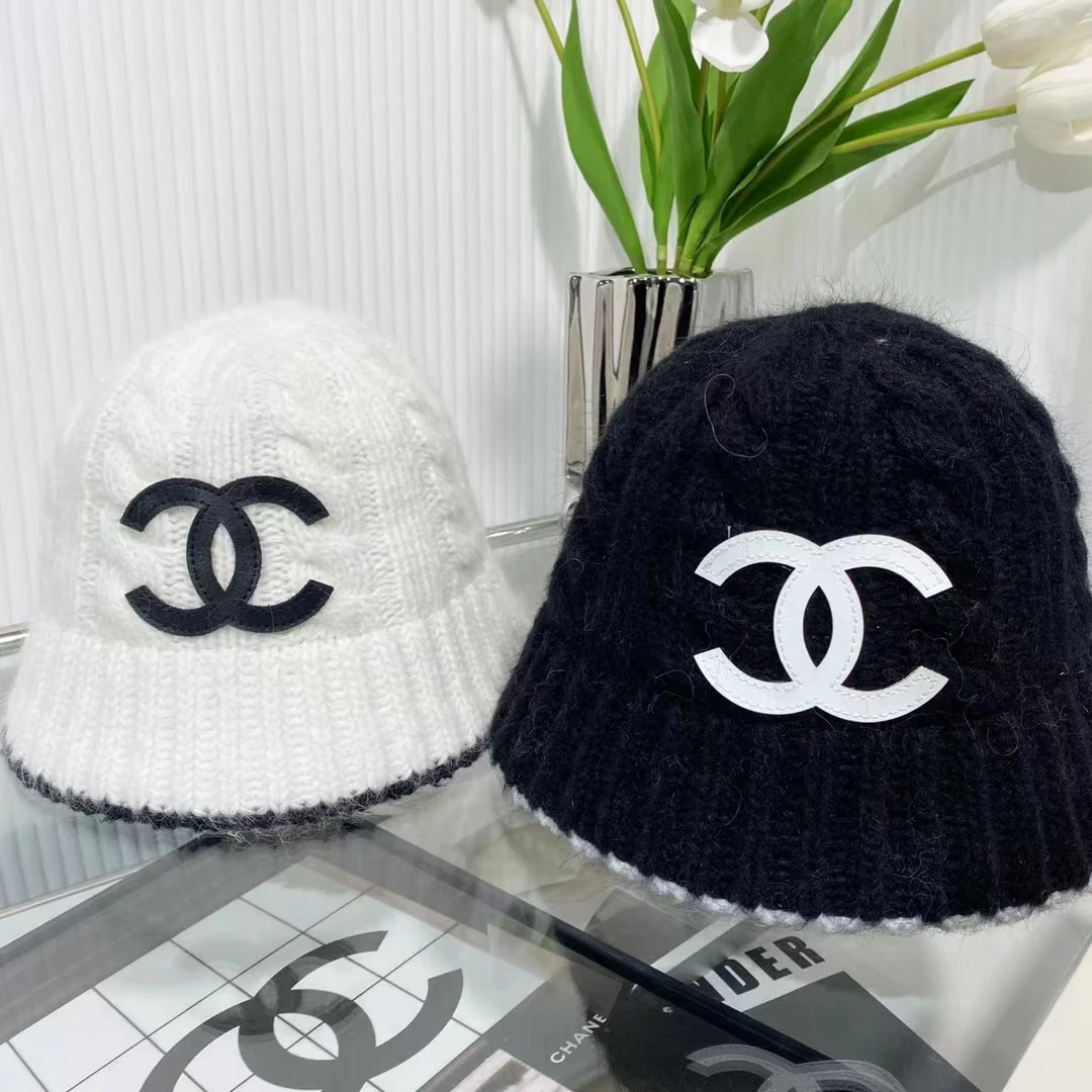 Chanel - Шерстяная панама