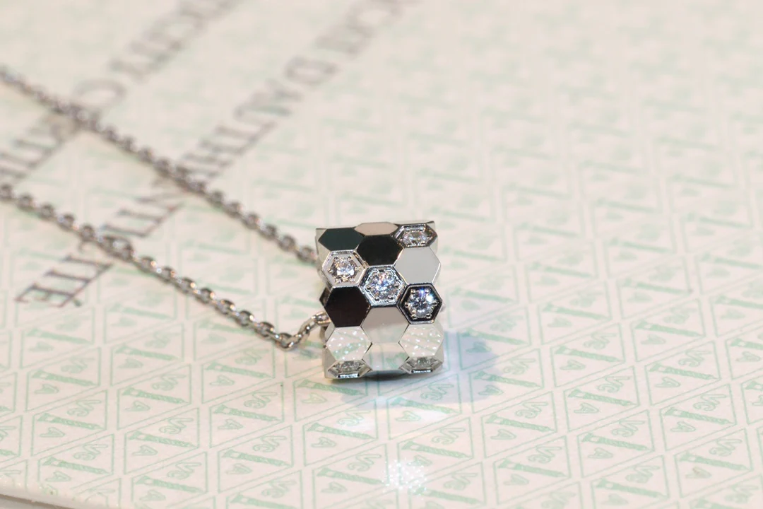 Колье Chaumet - 39-43см - 3