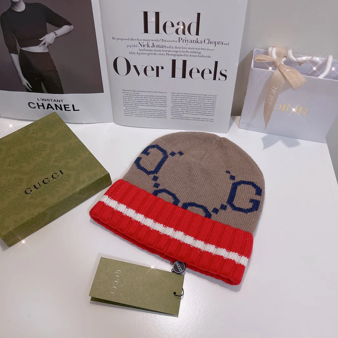 Gucci - Вязаная шапка на резинке - Абрикосово-красная