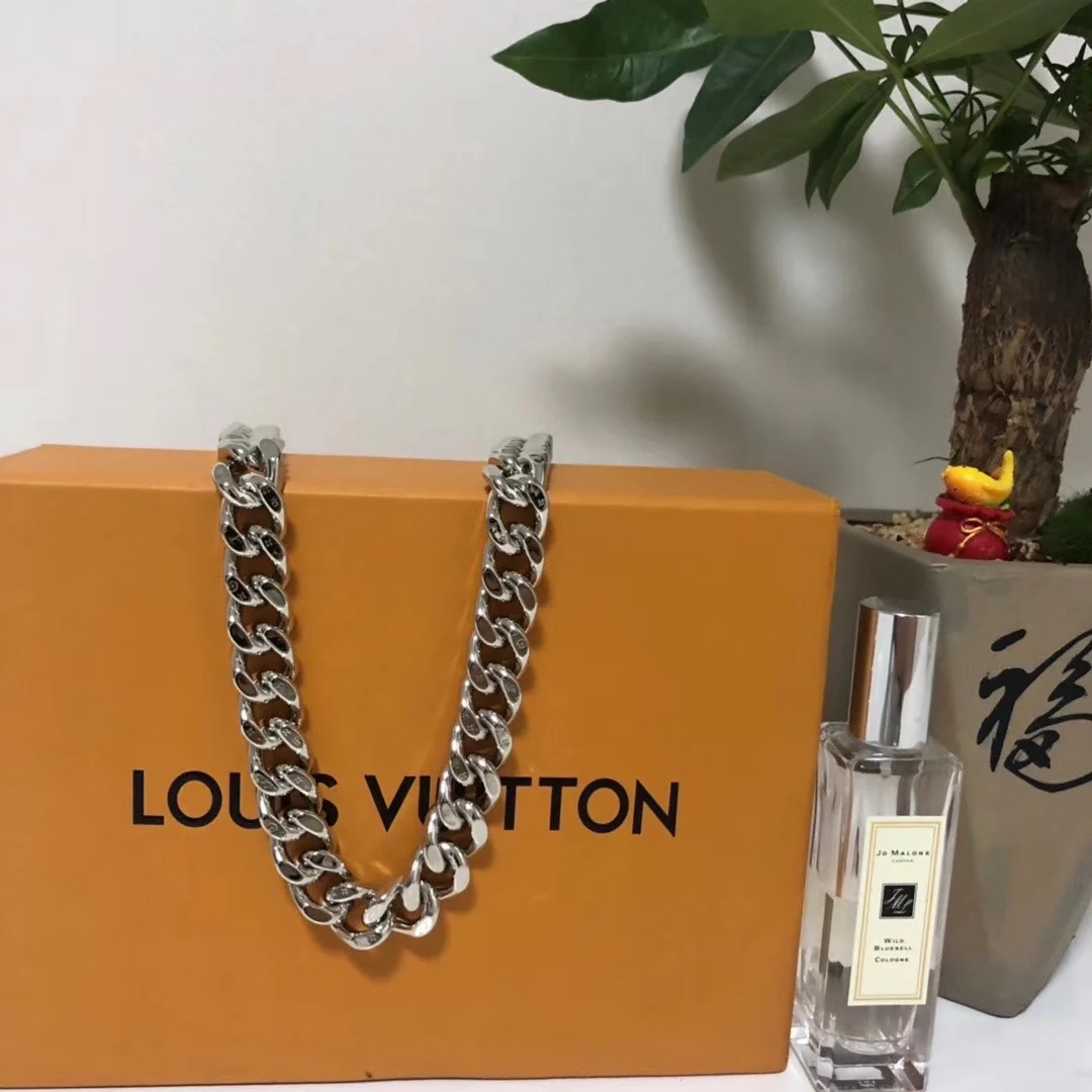 LV-Ожерелье-8