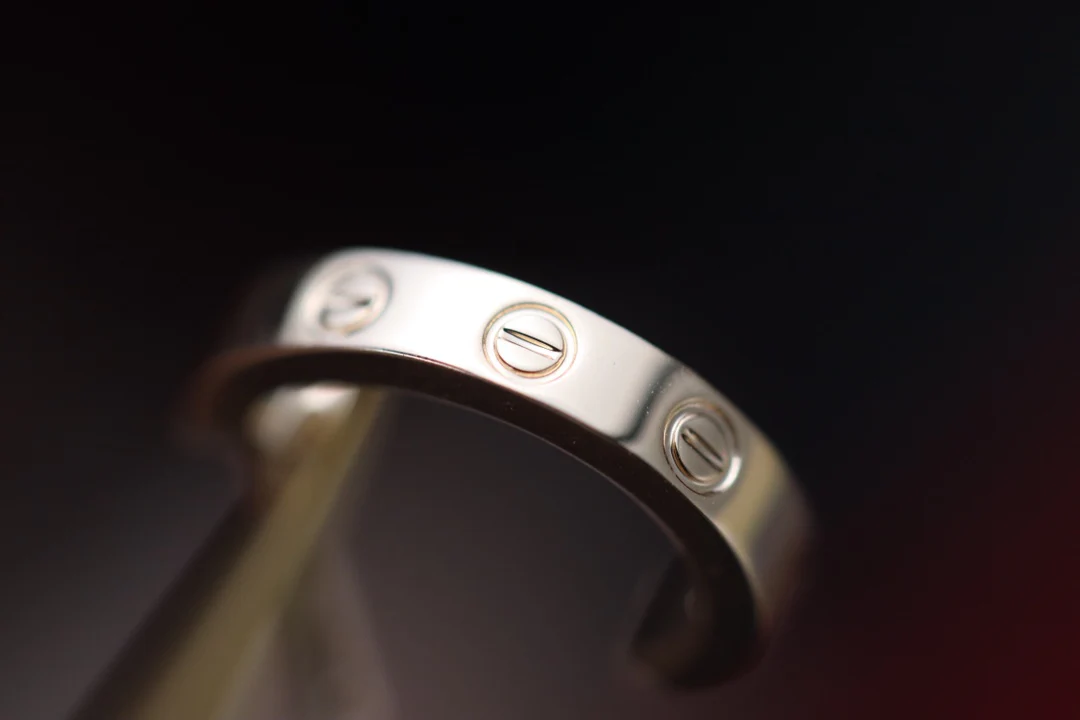 Серьги Cartier 028