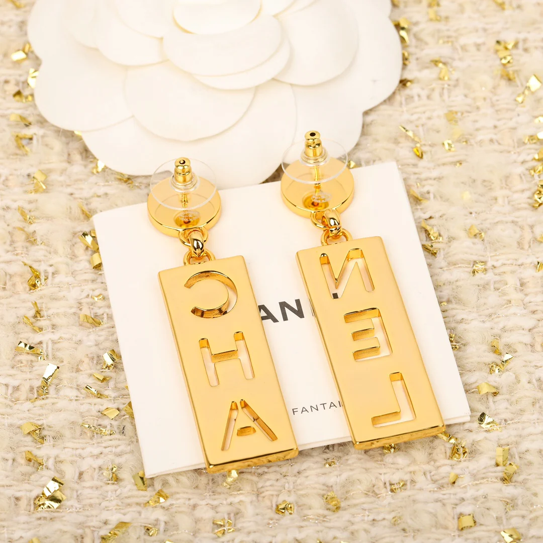 Серьги Chanel 1021