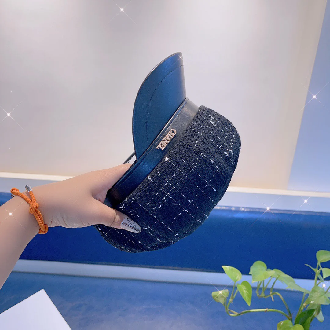 Chanel - восьмиугольная шляпа - черная