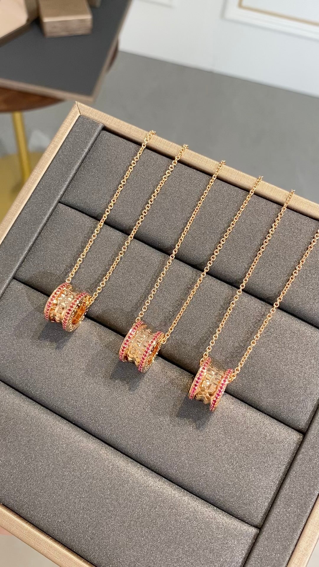 Колье Bvlgari - Изображение из коллекции - 7