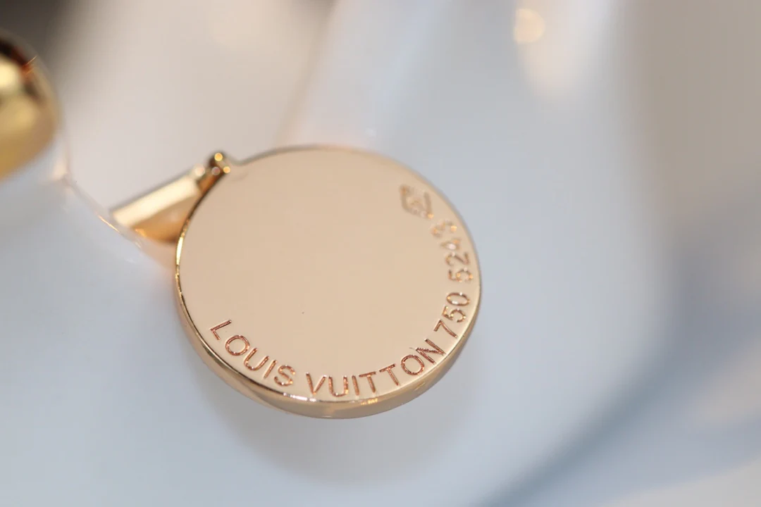 LV-Ожерелье 096